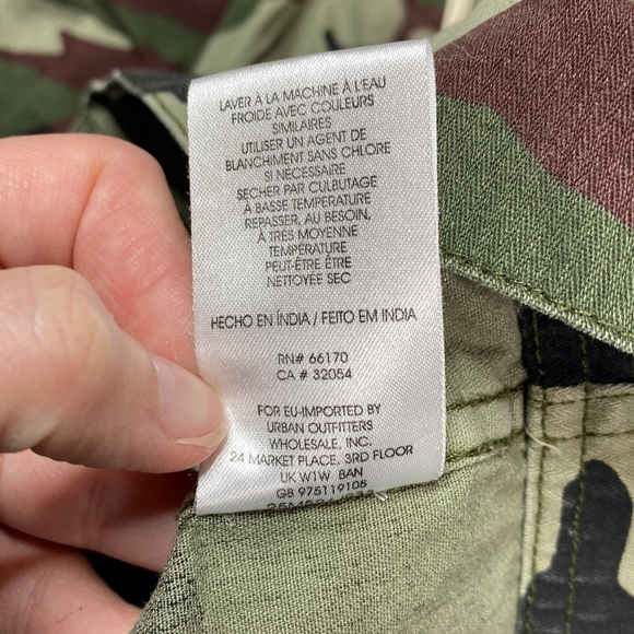 All-Son Camo Hooded Full Zip Sweatshirt Urban Outfitters Size Small - Picture 5 of 5